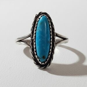 Vintage Southwestern Sterling Silver Turquoise Split-Shank Ring - Size 6.5